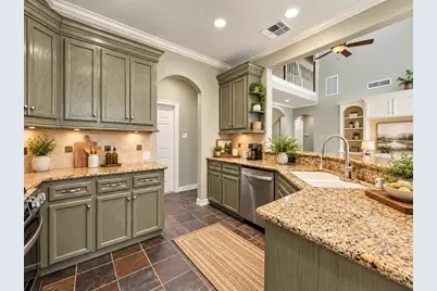 1504 Carriage Run W, Conroe, TX 77384 - Photo 18