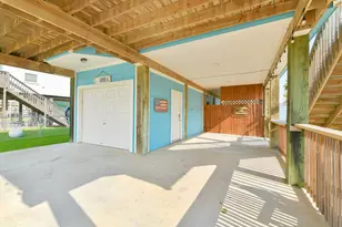 4131 Jackson Dr, Galveston, TX 77554 - Photo 2