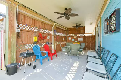 4131 Jackson Drive, Galveston, TX 77554 - Photo 4