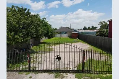 1417 Weiss Street, Houston, TX 77009 - Photo 8