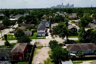 1417 Weiss St, Houston, TX 77009 - Photo 1
