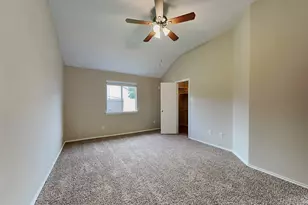 911 Lancaster Lake Dr, Houston, TX 77073 - Photo 18