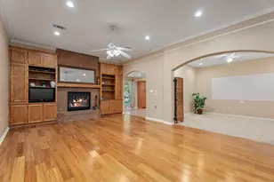 10205 Fostoria Rd, Cleveland, TX 77328 - Photo 4