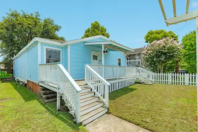 5507 Menard Avenue, Galveston, TX 77551 - Photo 2