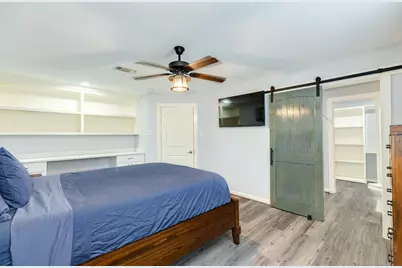 5507 Menard Avenue, Galveston, TX 77551 - Photo 14