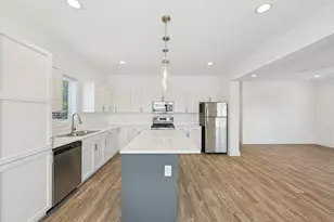 3151 Christie St, Houston, TX 77026 - Photo 12