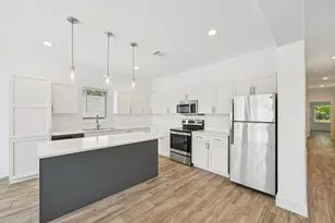 3151 Christie St, Houston, TX 77026 - Photo 16