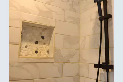 407 Tamarind Street, Lake Jackson, TX 77566 - Photo 32