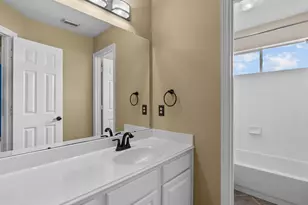 201 Lago Vista St, Kemah, TX 77565 - Photo 32