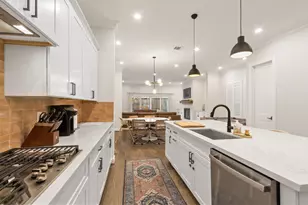 1104 Cordell St, Houston, TX 77009 - Photo 8