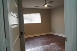 1023 Twinbrooke Dr, Houston, TX 77088 - Photo 16