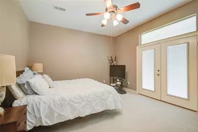 108 Buffalo Trail, Lake Jackson, TX 77566 - Photo 10