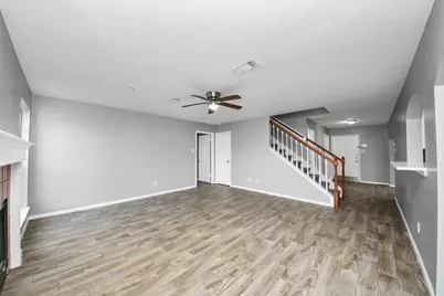 4805 E Columbary Drive, Rosenberg, TX 77471 - Photo 4