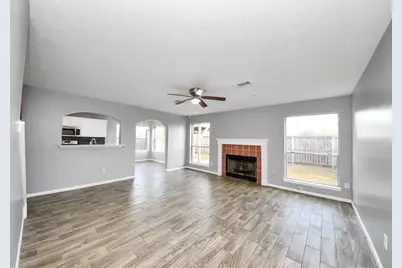 4805 E Columbary Drive, Rosenberg, TX 77471 - Photo 6