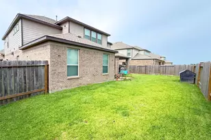 244 Upland Dr, Waller, TX 77484 - Photo 4