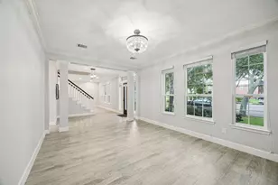16802 Willow Bend Ct, Sugar Land, TX 77479 - Photo 8