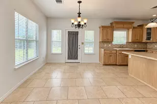 2605 N Abell St, Wharton, TX 77488 - Photo 6