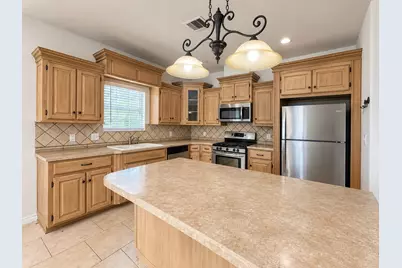 2605 N Abell Street, Wharton, TX 77488 - Photo 4