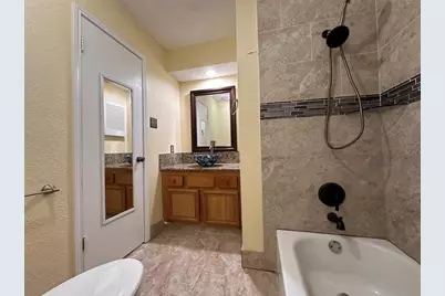 3230 Meadway Drive, Houston, TX 77082 - Photo 16