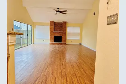 3230 Meadway Drive, Houston, TX 77082 - Photo 2