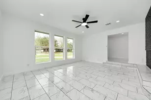 1418 San Sebastian Ln, Nassau Bay, TX 77058 - Photo 12