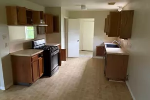 412 Durazno Rd, Jones Creek, TX 77541 - Photo 2