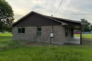 412 Durazno Rd, Jones Creek, TX 77541 - Photo 12