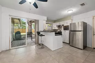 6415 Limestone St, Houston, TX 77092 - Photo 4