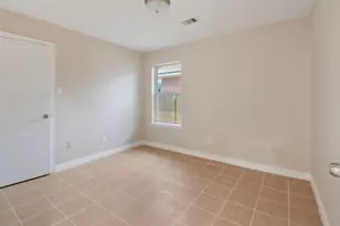 14926 Diamond Way, Baytown, TX 77523 - Photo 10