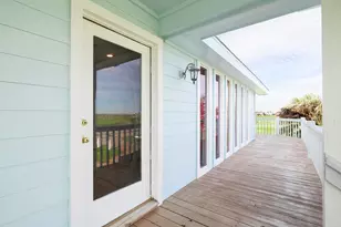 3120 Hwy 87, Crystal Beach, TX 77650 - Photo 14