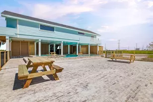 3120 Hwy 87, Crystal Beach, TX 77650 - Photo 26