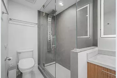 2001 Holcombe Boulevard #3305, Houston, TX 77030 - Photo 20