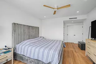 2001 Holcombe Blvd, Houston, TX 77030 - Photo 16