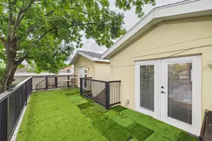 5110 Academy St, Houston, TX 77005 - Photo 12