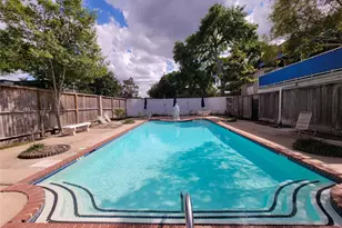 2600 Bellefontaine St, Houston, TX 77025 - Photo 34