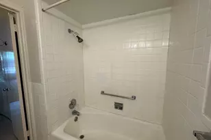 2600 Bellefontaine St, Houston, TX 77025 - Photo 20