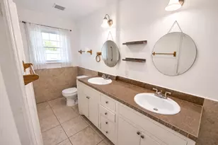 1611 Campbell Ln, Galveston, TX 77551 - Photo 10