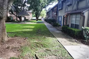 14703 Barryknoll Ln, Houston, TX 77079 - Photo 14