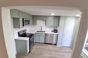 14703 Barryknoll Ln, Houston, TX 77079 - Photo 2