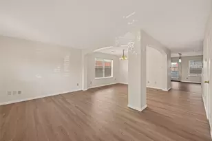 15910 Clayton Bend Dr, Houston, TX 77082 - Photo 6