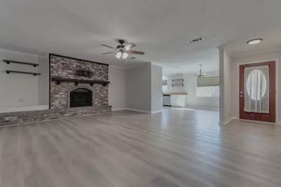 1108 County Road 136A, Alvin, TX 77511 - Photo 4