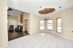 2310 Canterbury Ct, Deer Park, TX 77536 - Photo 10