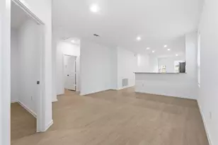 26299 Arrowleaf Dr, Magnolia, TX 77355 - Photo 4