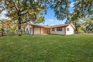 17831 W Fm 1097, Montgomery, TX 77356 - Photo 26