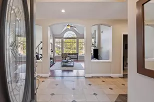 103 Chatsworth Cir, Sugar Land, TX 77479 - Photo 4