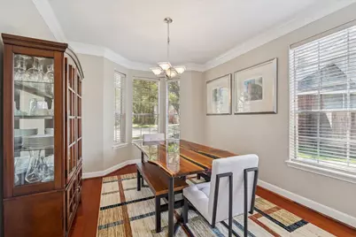 103 Chatsworth Circle, Sugar Land, TX 77479 - Photo 6