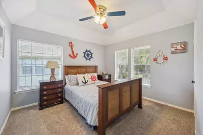 103 Chatsworth Circle, Sugar Land, TX 77479 - Photo 22