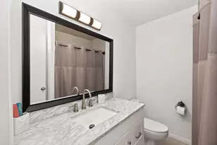 323 Lake Livingston Dr, Livingston, TX 77351 - Photo 12