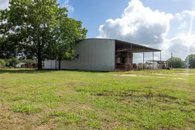 6550 Gibbs Creek Road, Chappell Hill, TX 77426 - Photo 10