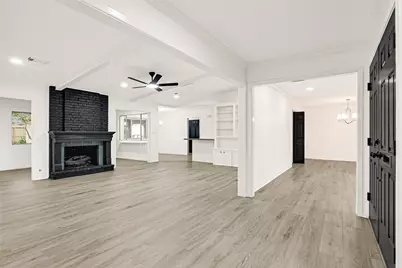 1418 Pirates Cove, Houston, TX 77058 - Photo 8